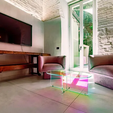 公寓 Lorodellago - The House Of Travelers 科莫