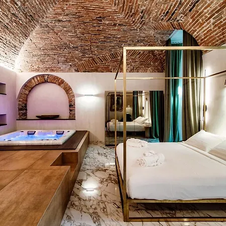 Lorodellago - The House Of Travelers * 科莫