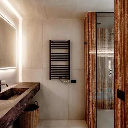 Lorodellago - The House Of Travelers 公寓