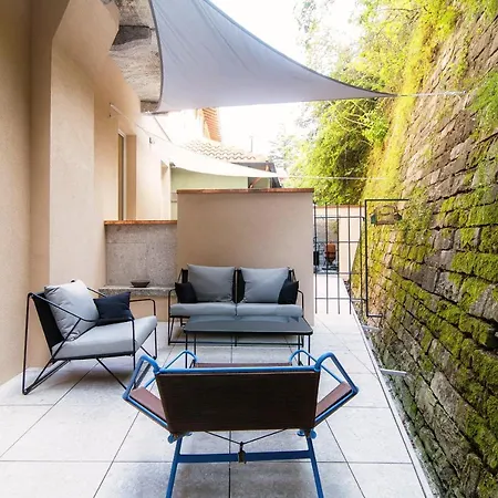 Lorodellago - The House Of Travelers Como