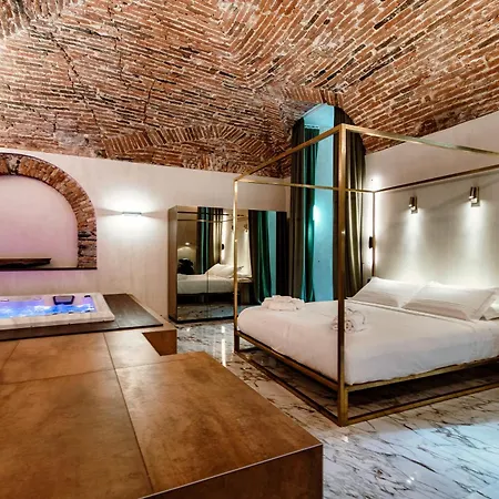 Lorodellago - The House Of Travelers