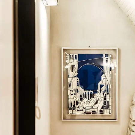 Lorodellago - The House Of Travelers