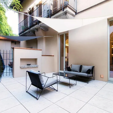 Lorodellago - The House Of Travelers * 科莫