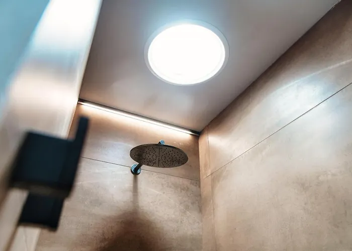 Lorodellago - The House Of Travelers Apartment *