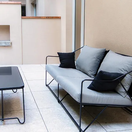 Lorodellago - The House Of Travelers