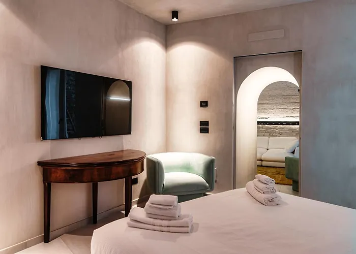 Lorodellago Como Suites By 